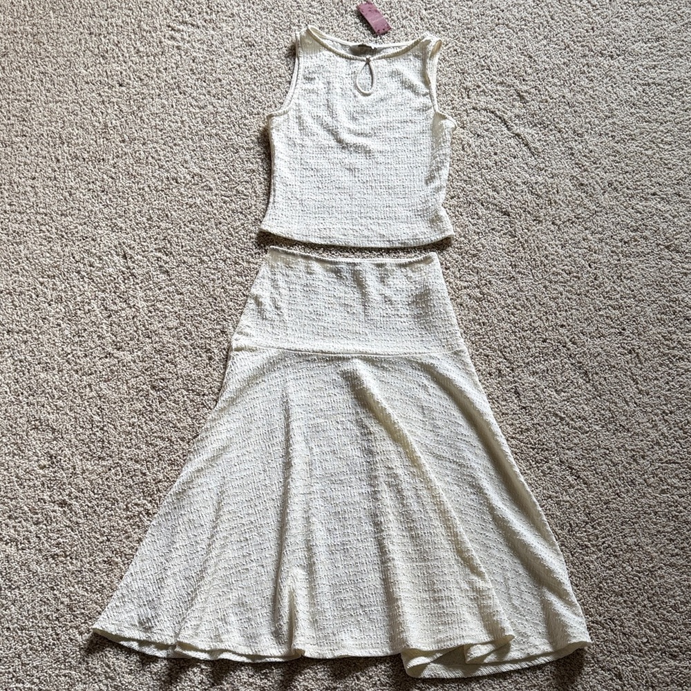 Cupshe Cream Midi Skirt Set